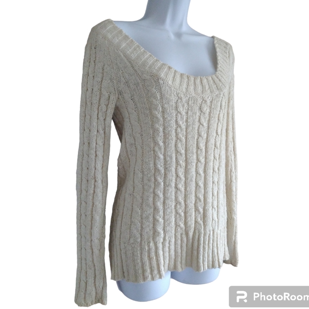 Old Navy Perfect Fit Ivory Cream Scoop Neck Fisherman  Cable Knit Sweate…